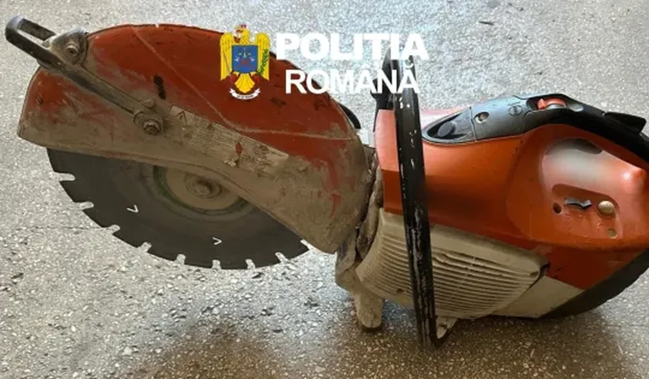 Motofierăstrău de ~4.000 lei, furat dintr-o autoutilitară din Caransebeș, recuperat
